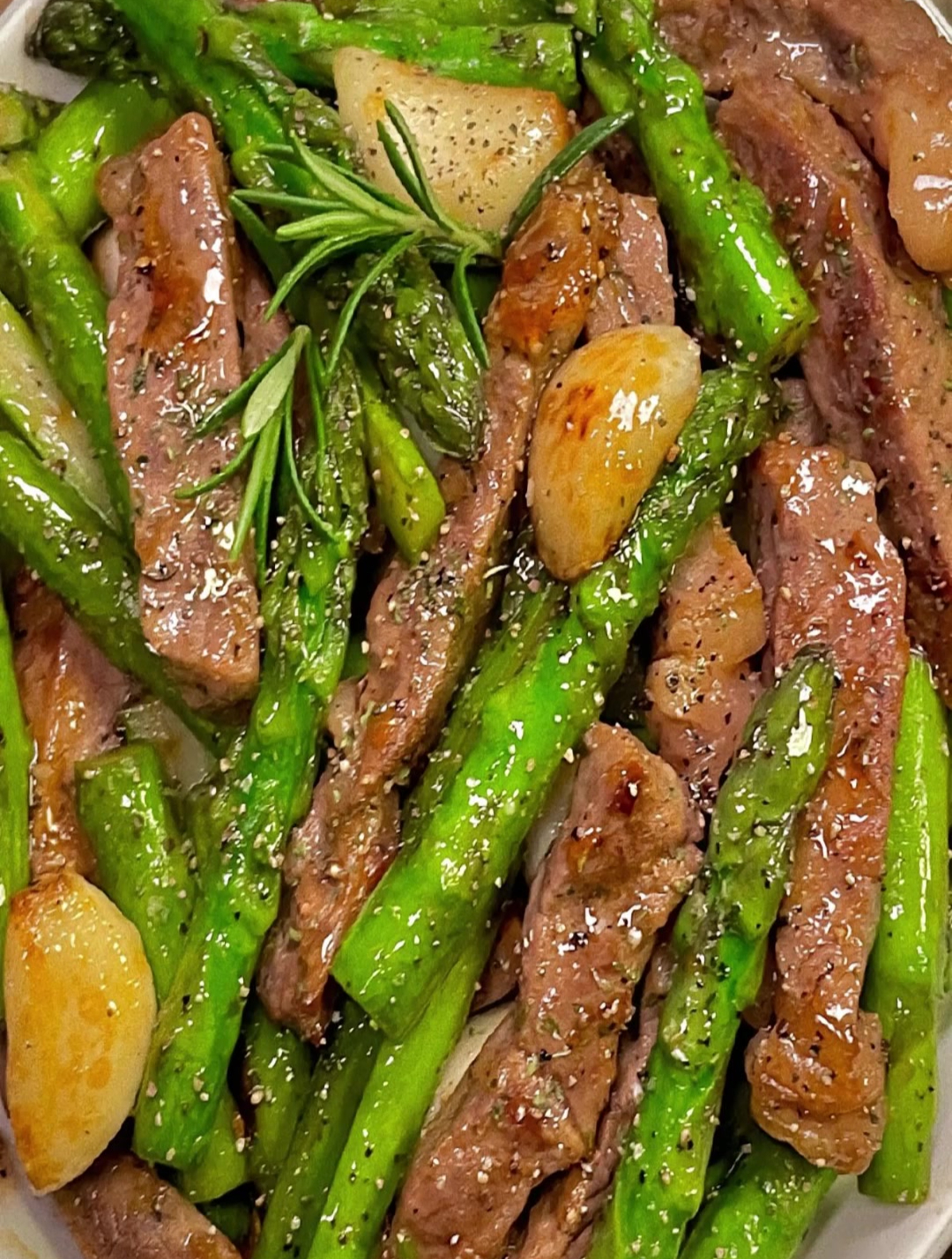 这个芦笋炒牛肉,真的巨巨巨好吃!