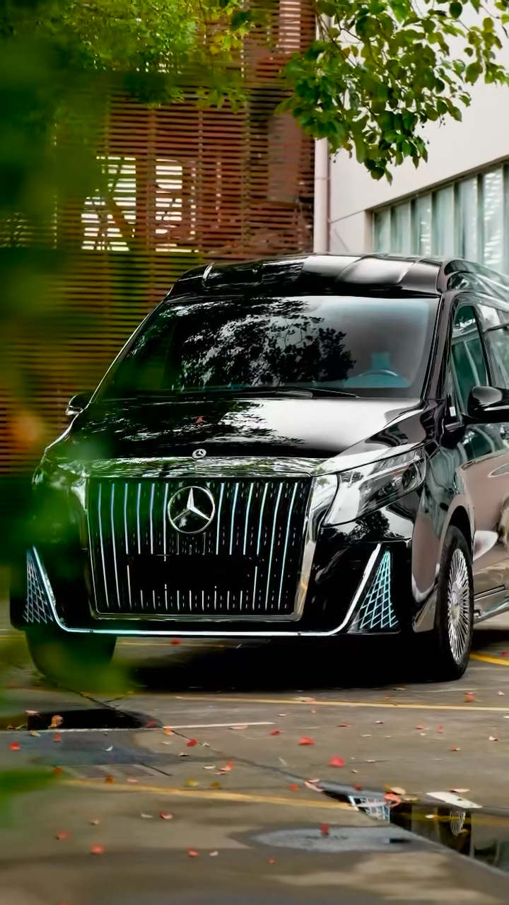 奔驰威霆面包车变身百万级别豪华商务车,百万的豪华感!