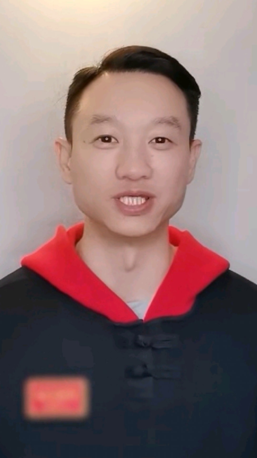 奥运冠军杨威双胞胎女儿在家上学,定制课程表,学习效率很高