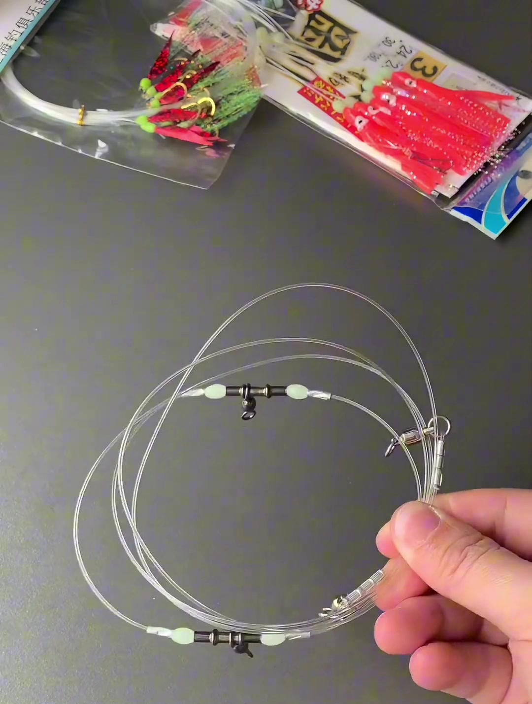 专为喜欢玩海竿研发出的“中通转环上下钓组”,轻松爆钓大海鲈