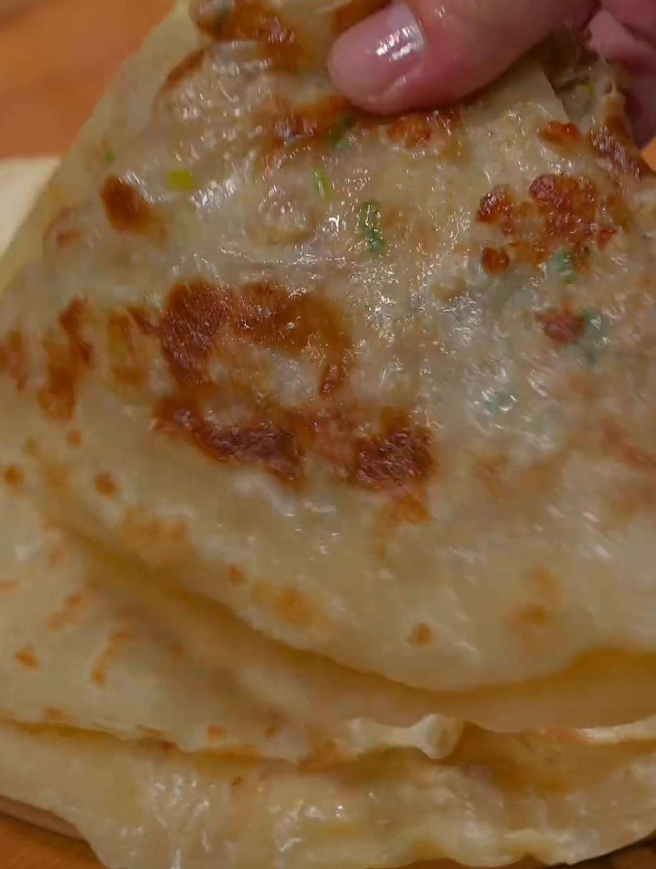 这是全网很火的东河肉饼,做法很简单,全家都爱吃