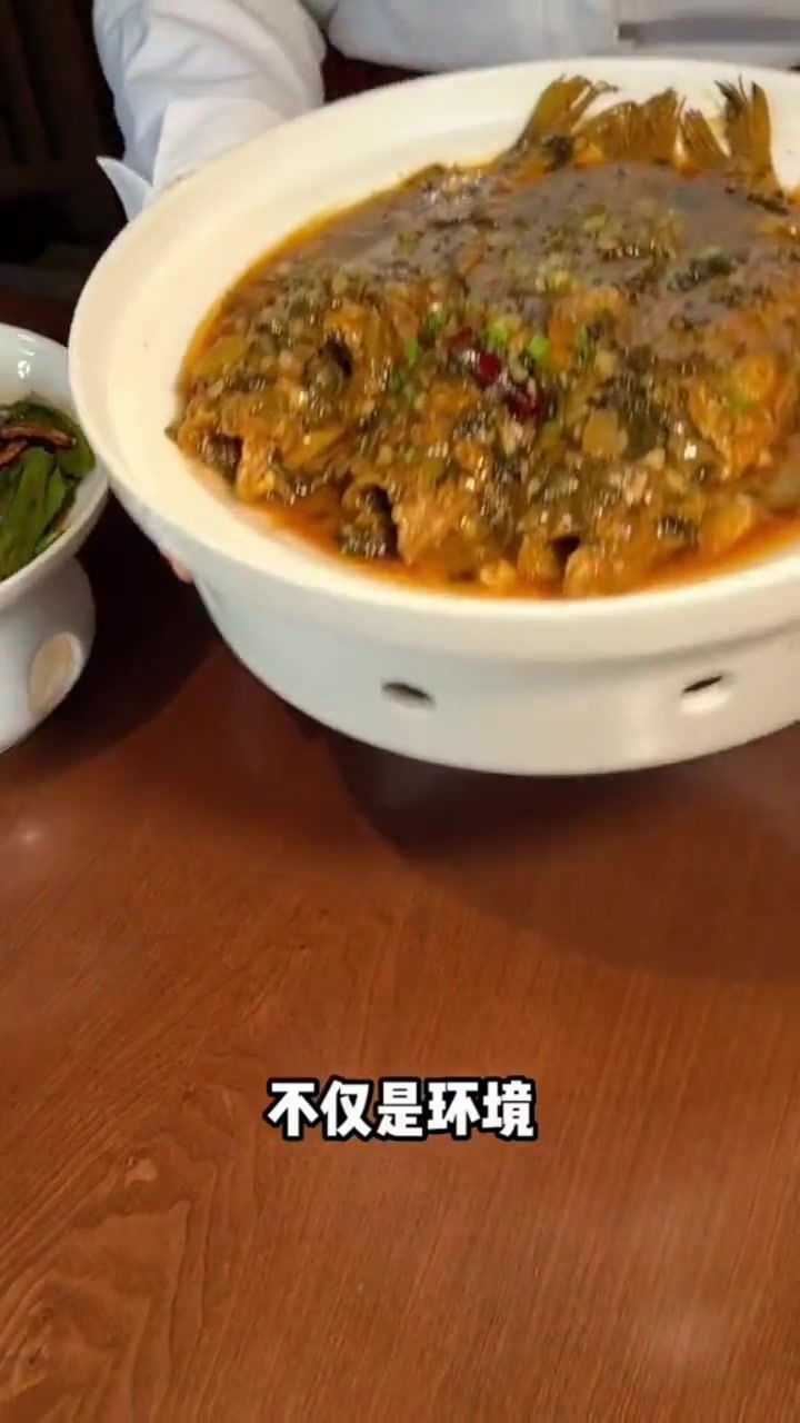 梁记粥铺10年磨一剑