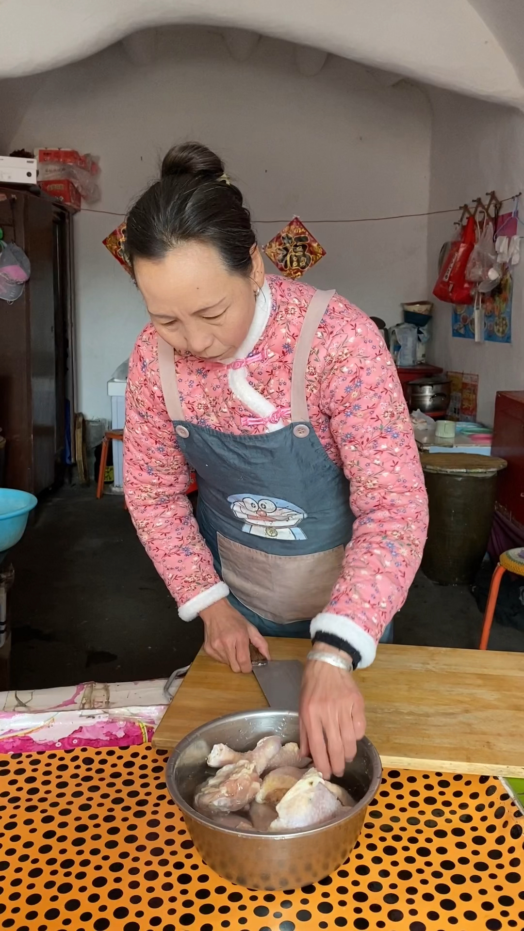 学做一道简单下饭菜,干炒鸡块,滑嫩入味,太下饭了