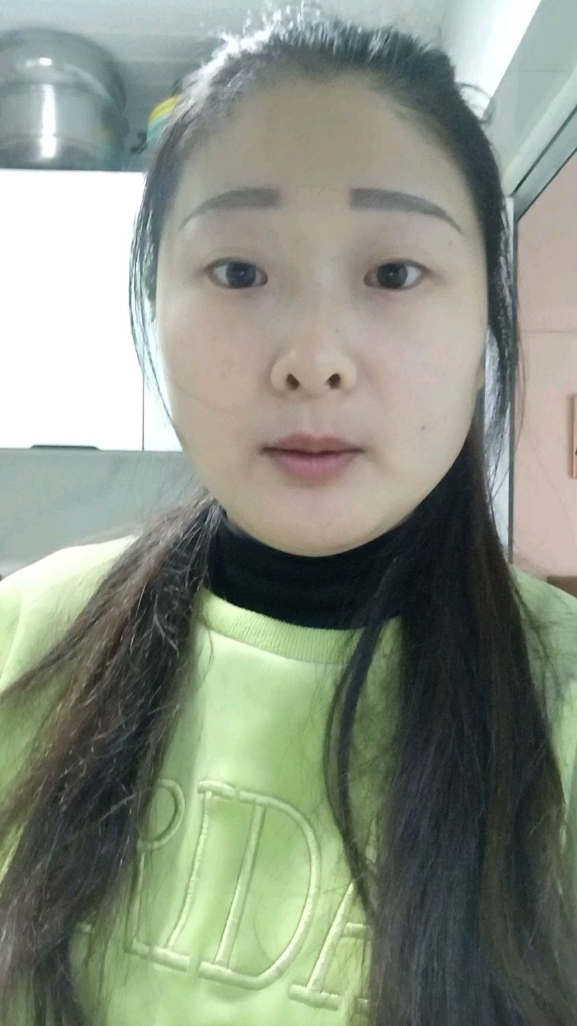 今天用海参给老妈煲个土鸡汤补身体