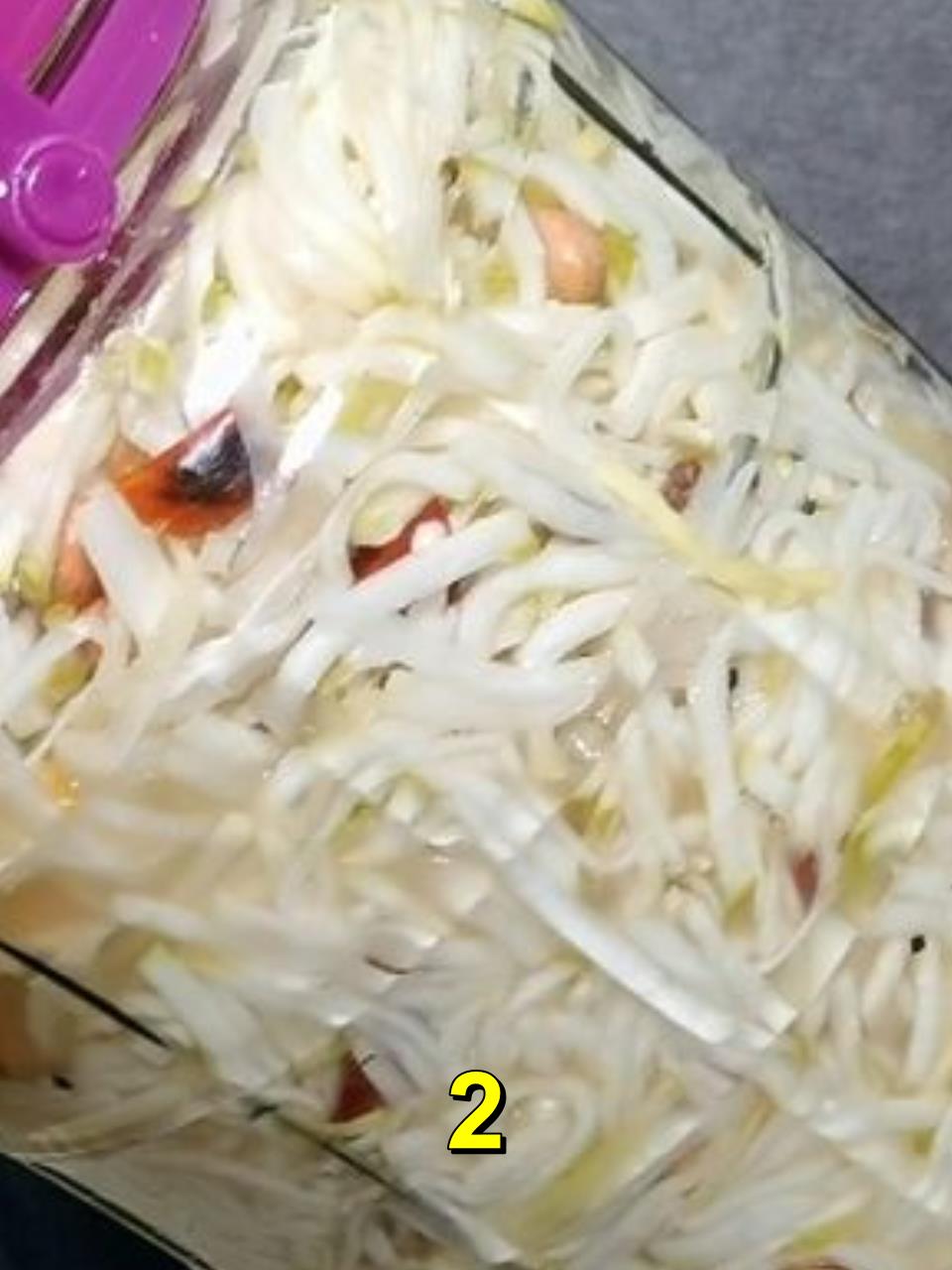 超简单!芥菜丝的家常做法,吃一年都不会坏!2