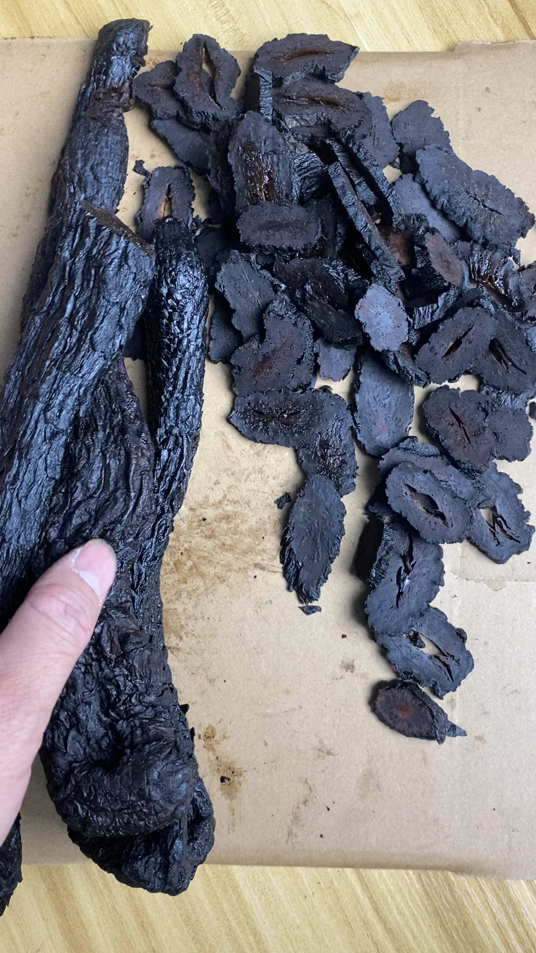 内蒙古阿拉善肉苁蓉切片泡水