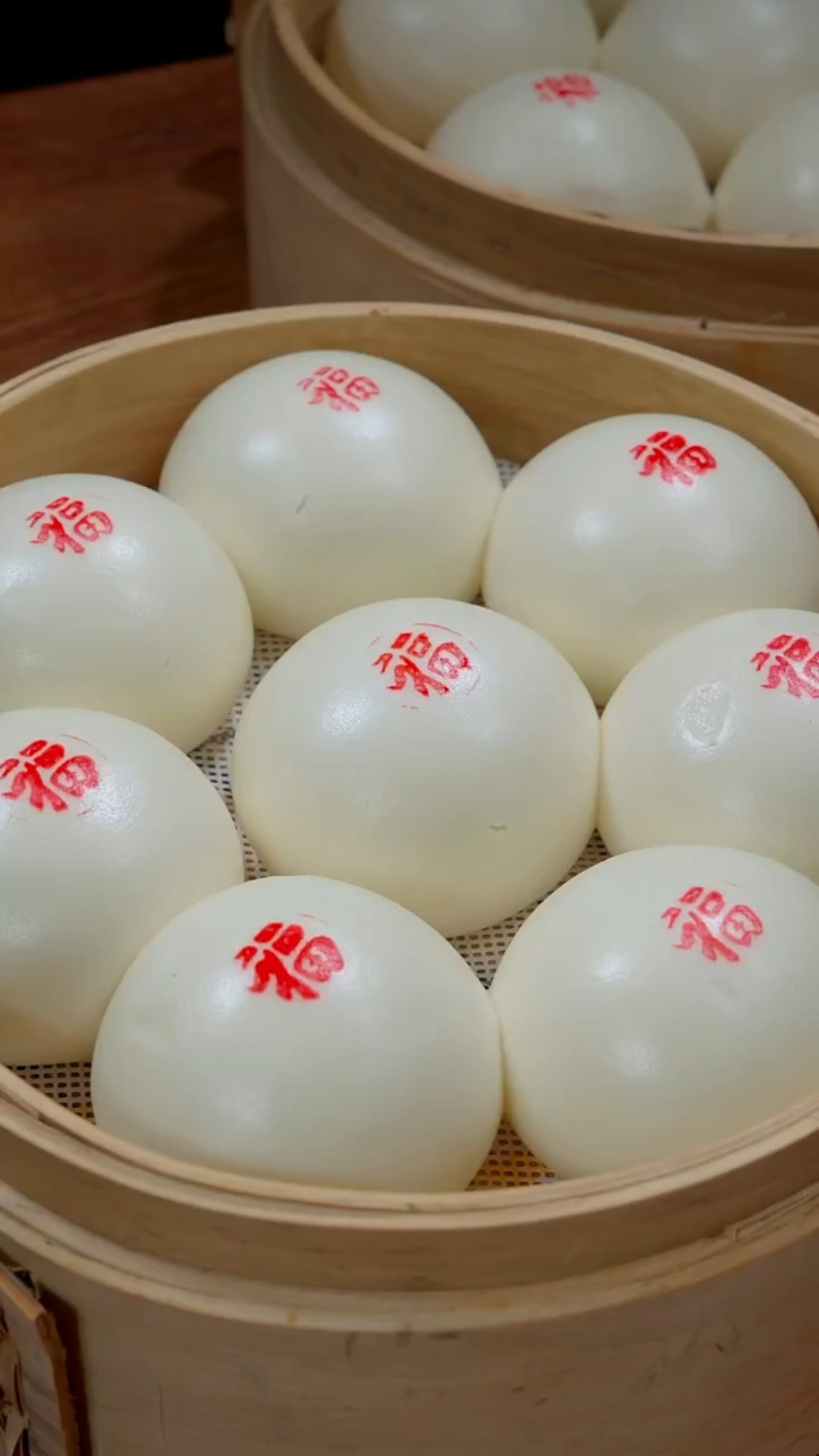 现在蒸包子蒸馒头就是这么简单