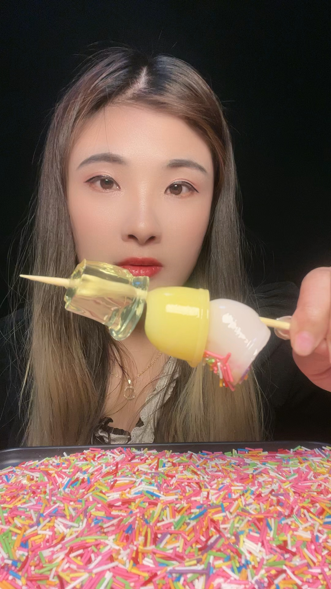 好吃的果冻巧克力来啦