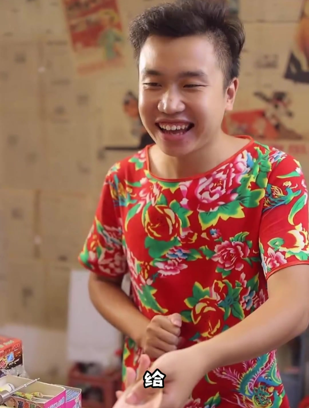 小卖部姐姐太厉害了,连西瓜冰激凌都会做!