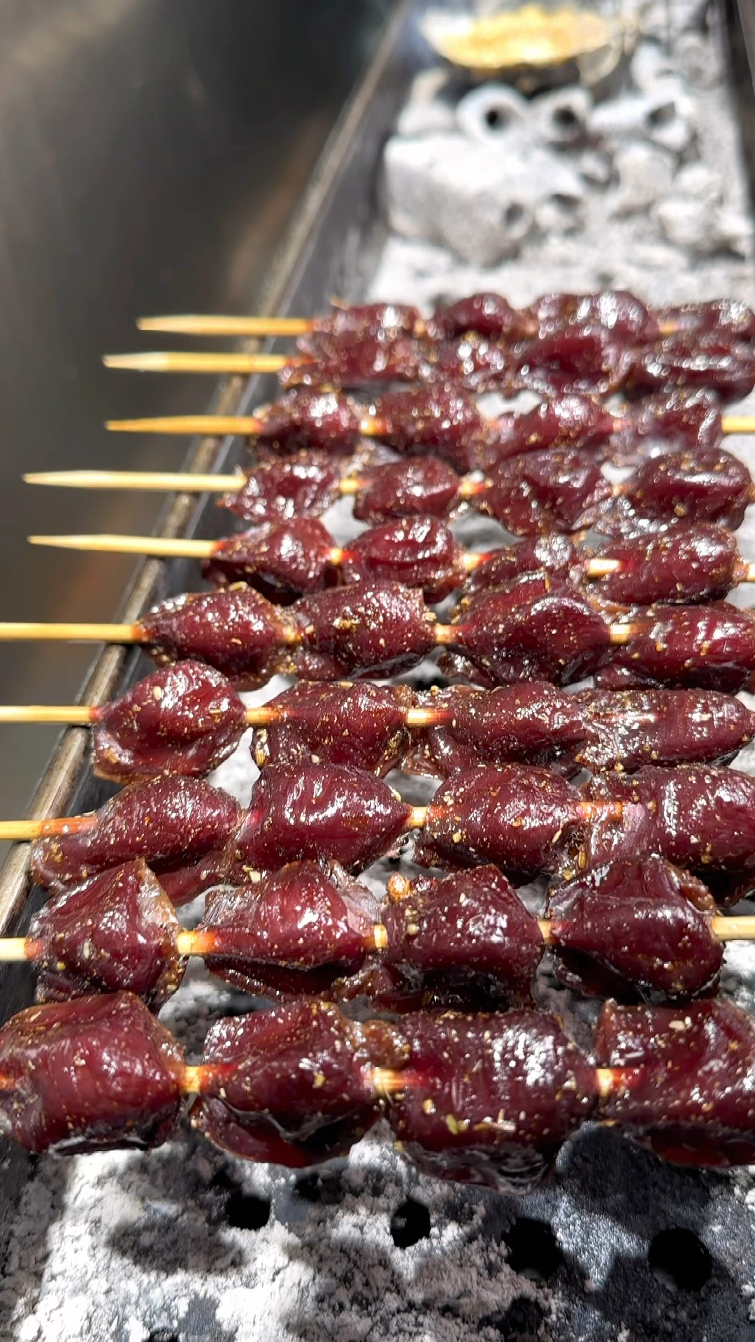 烧烤店特色菜 五香风干鸡胗