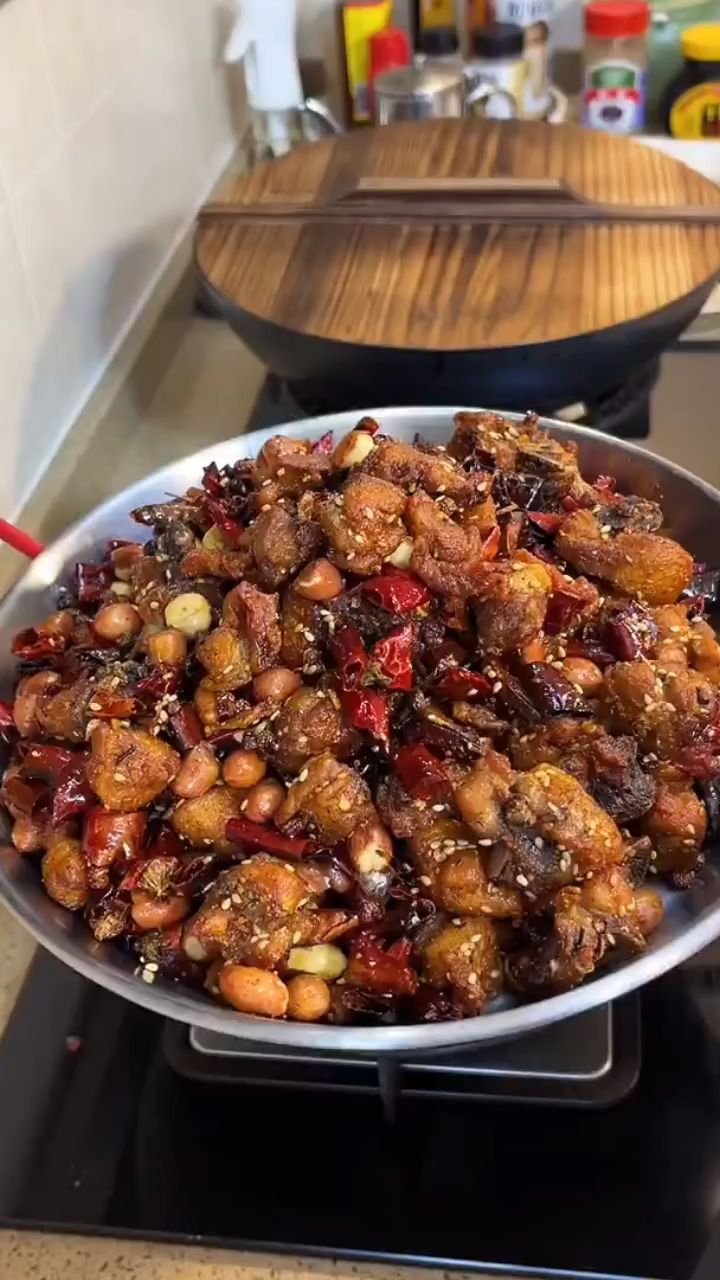 家庭版辣子鸡丁这样做