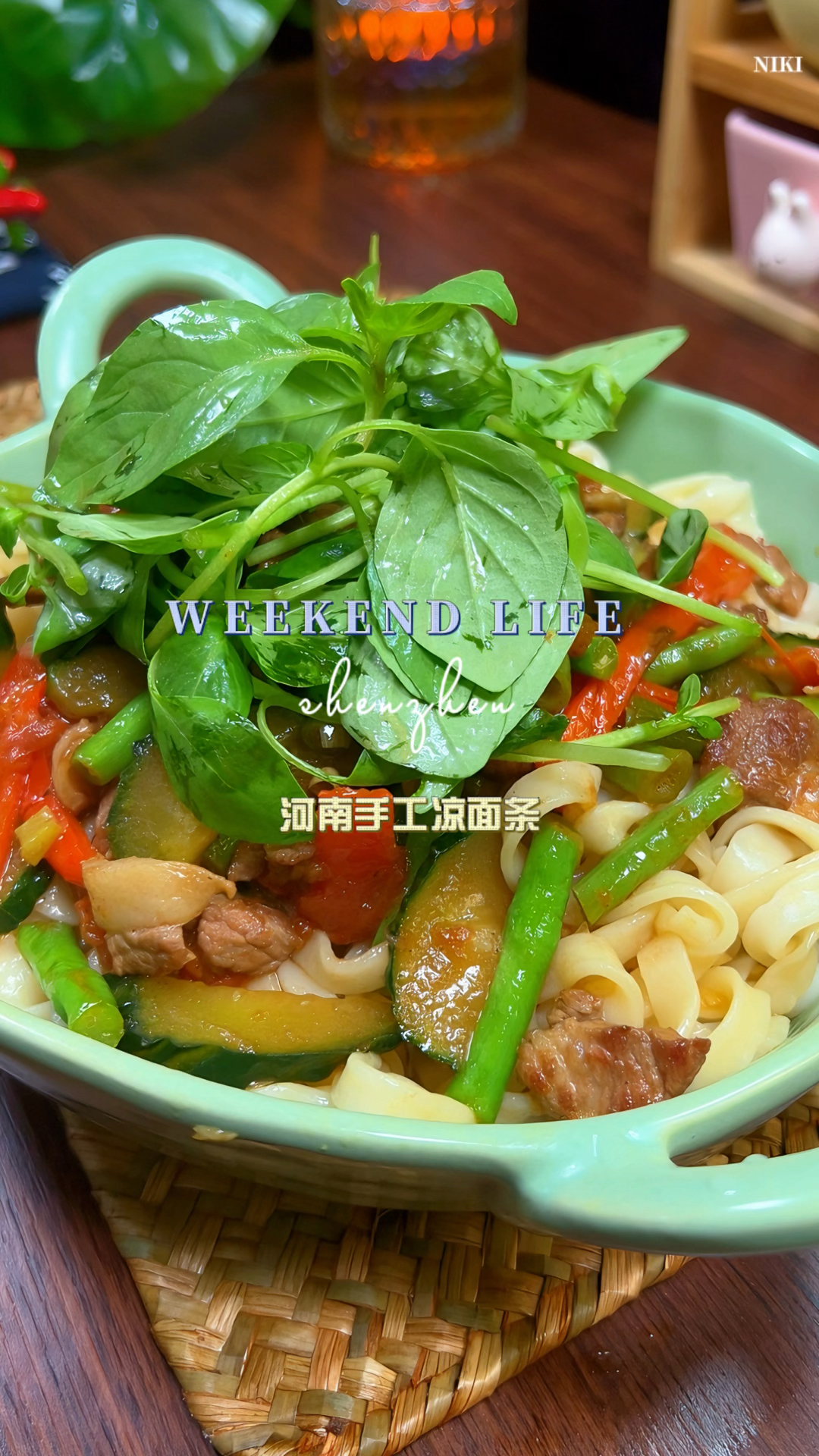 天气越来越热了,试试河南人爱吃的凉面条吧,劲道入味好吃