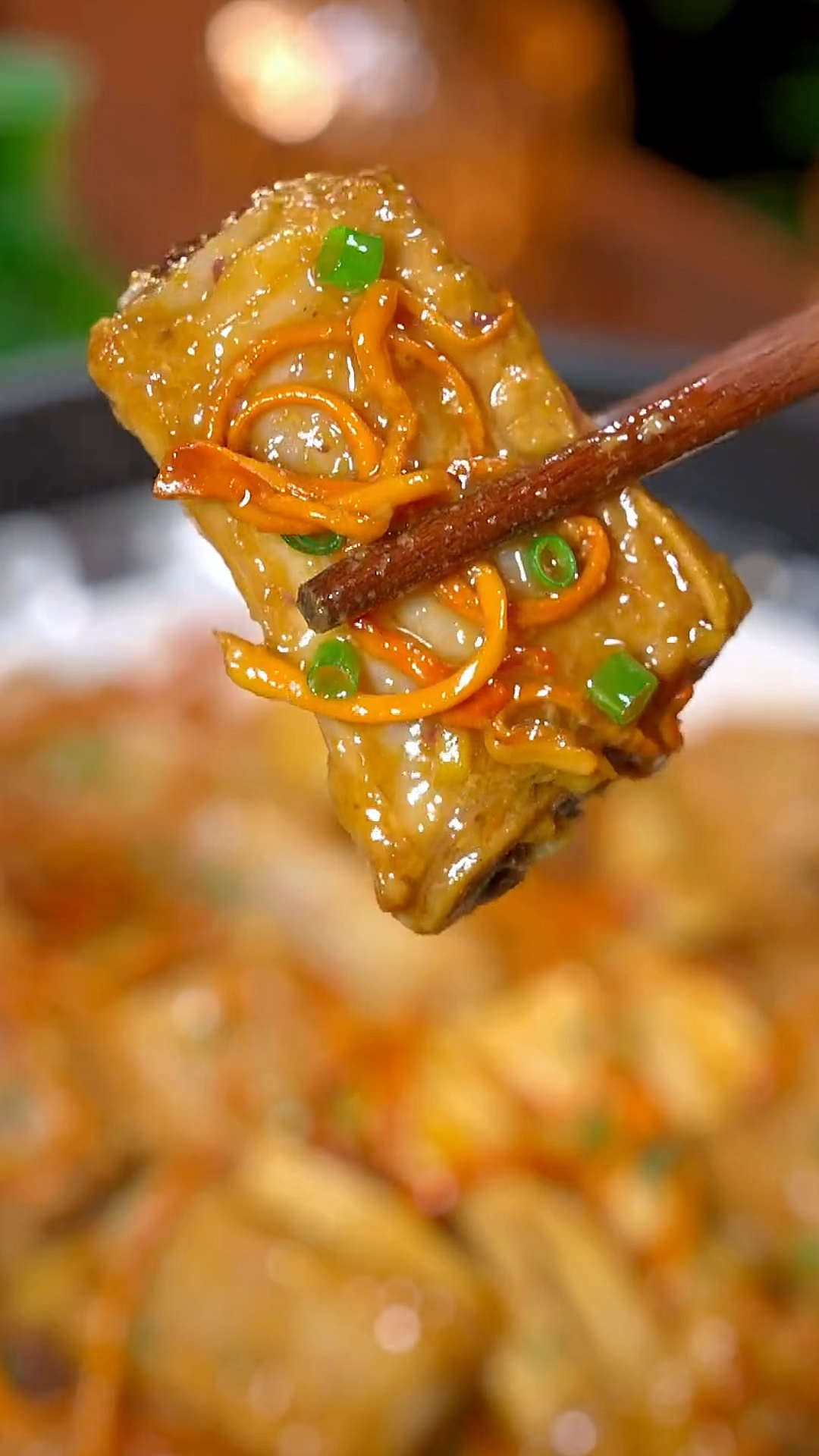 炖排骨孩子都吃腻了,给孩子做这个虫草花蒸排骨吧