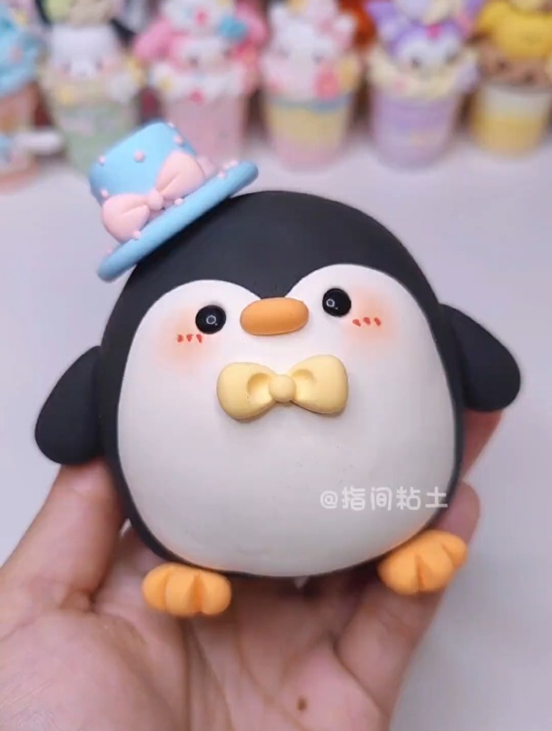 废粘土改造粘土圆乎乎可爱小企鹅