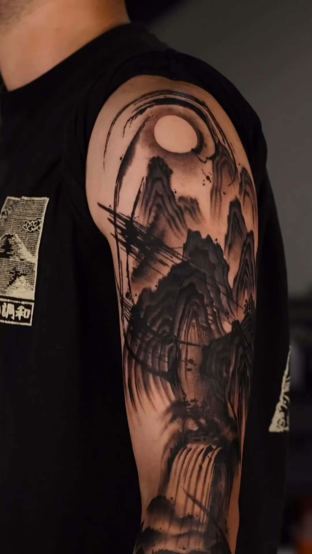 北京纹身/男生水墨花臂纹身