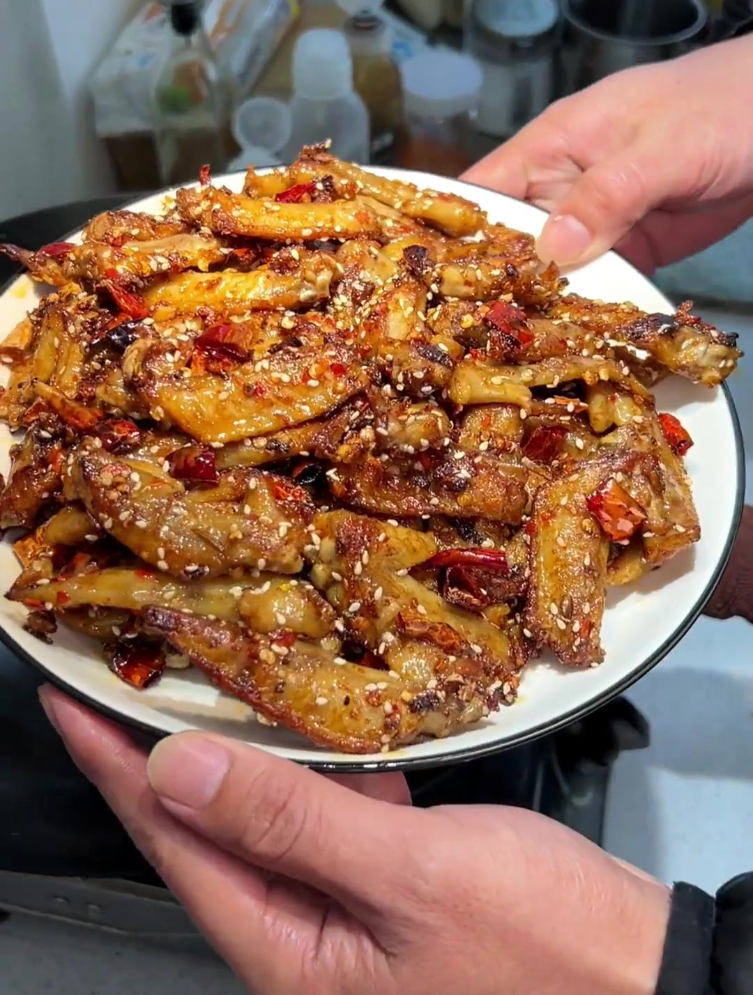 没有谁能拒绝这个椒盐鸡尖,如果有,那肯定是你做的不够香