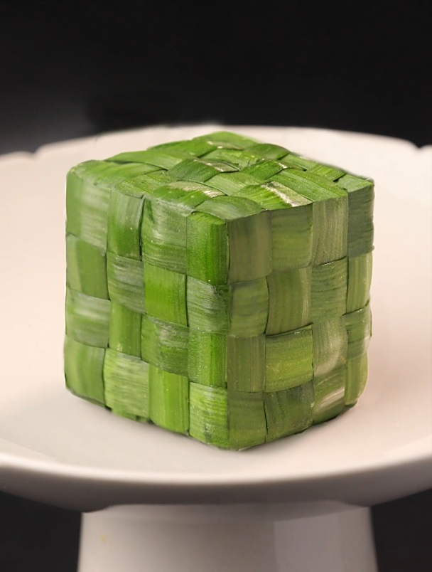 MC韭菜盒子的真正做法,你吃的可能只是韭菜饺子