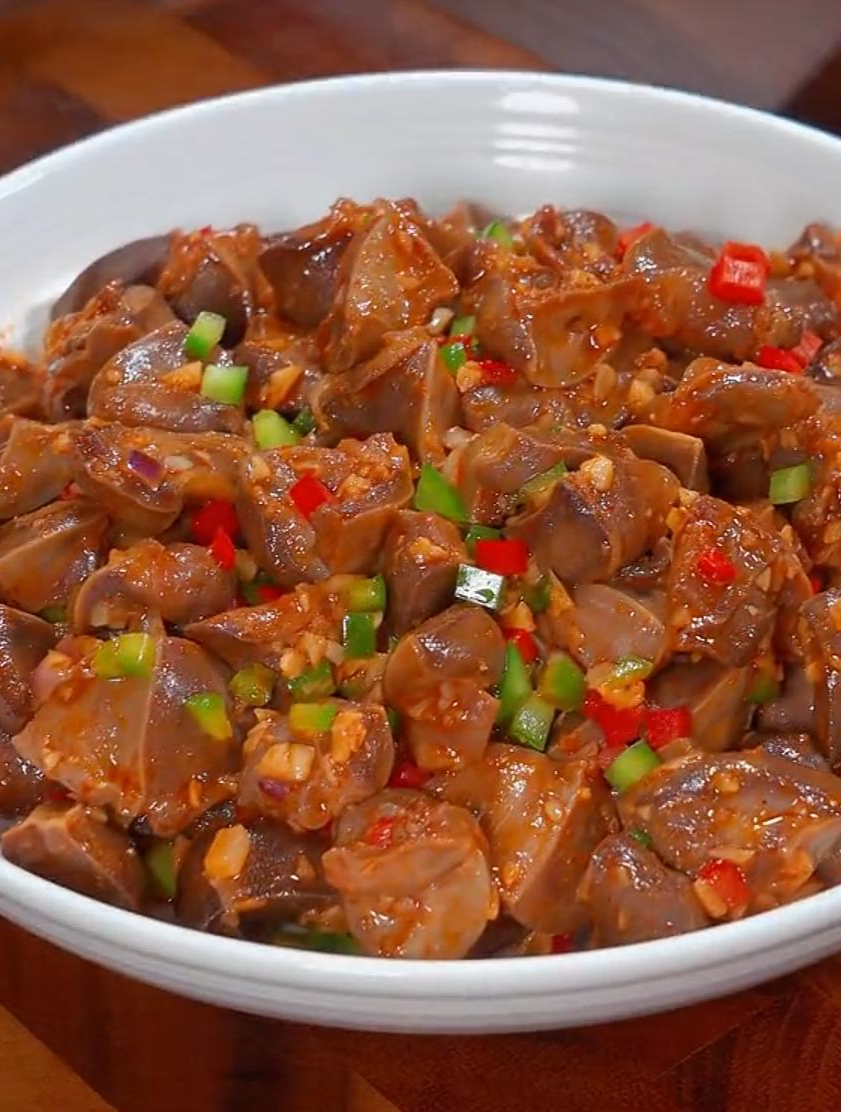 这样做的椒盐鸡肾咸香入味