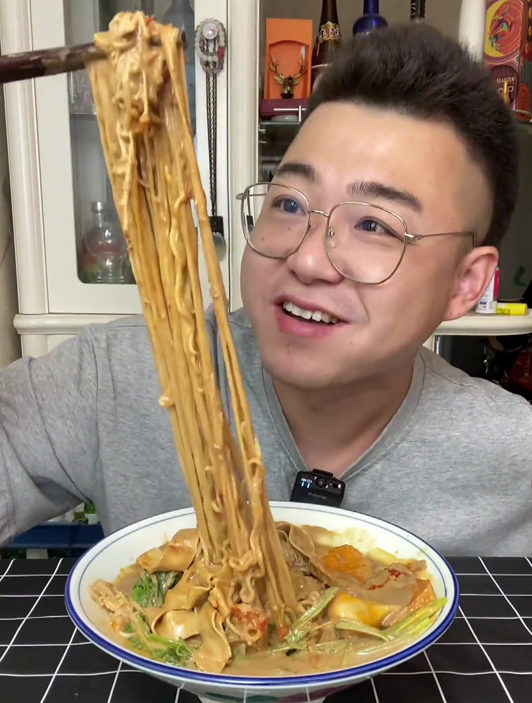 自制的麻辣烫,尤其是麻酱,太好吃啦!