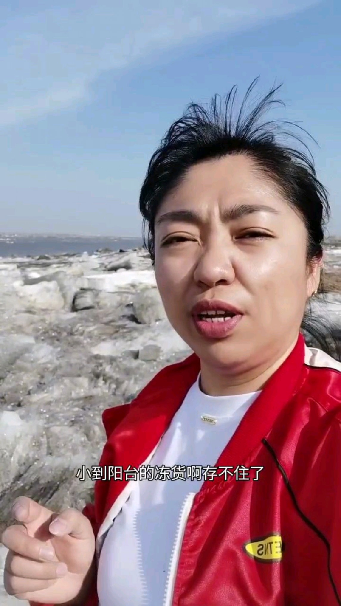 开江啦!开江啦!我的家乡美丽的松花江今年武开江,场面太壮观了