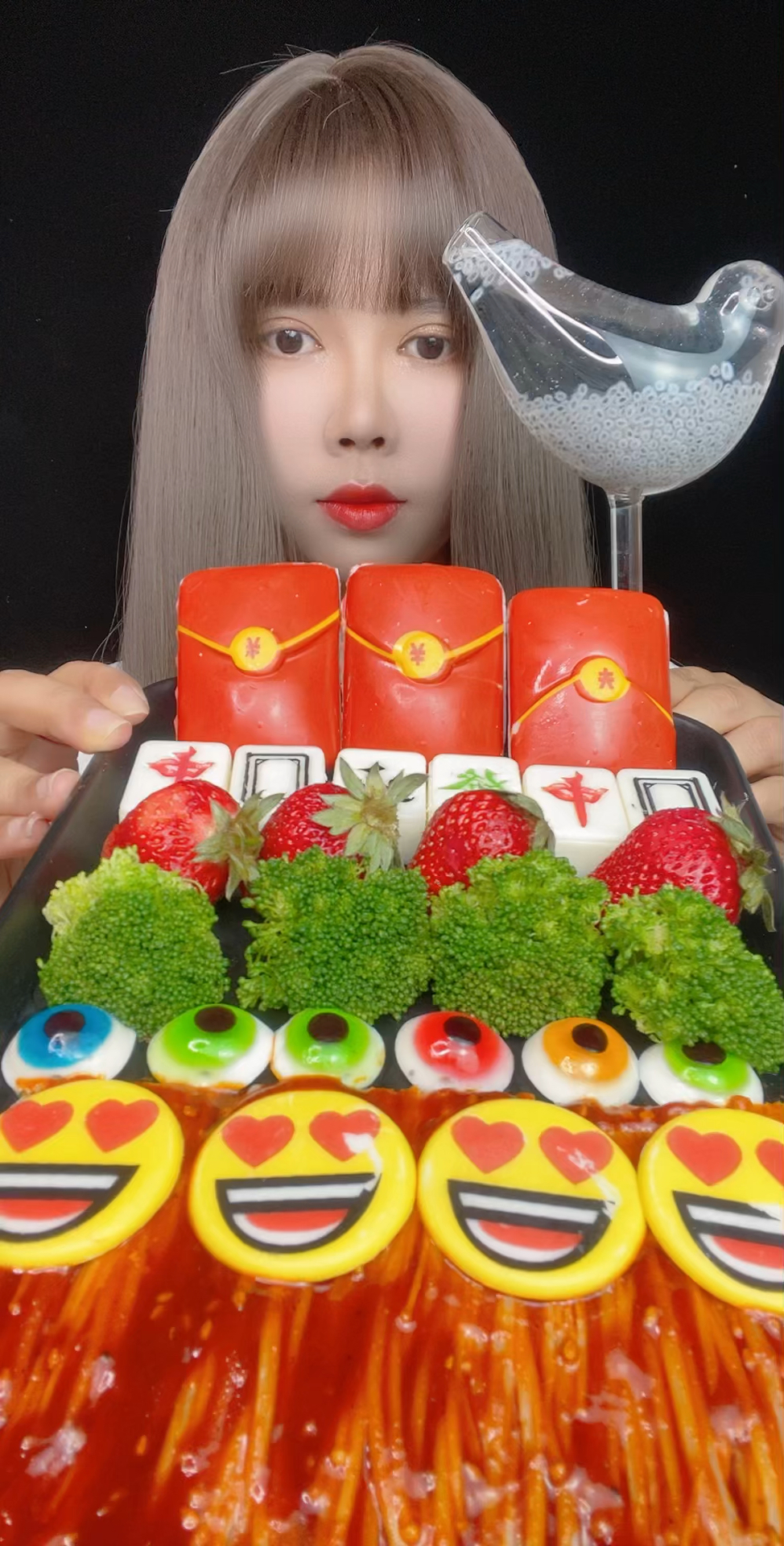 小鸟杯声控,草莓糖果拼盘