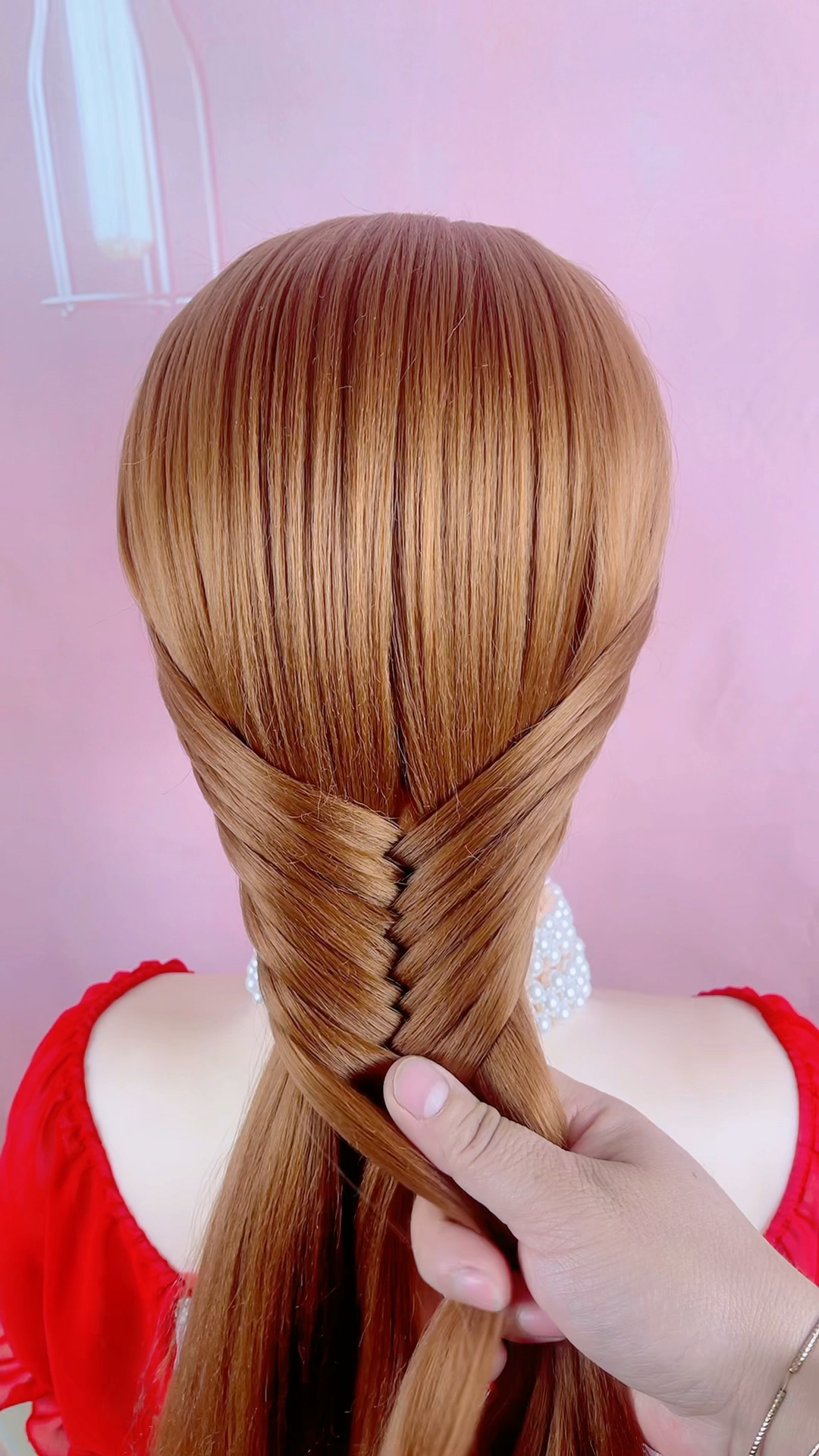 一直很火的鱼骨辫编发教程