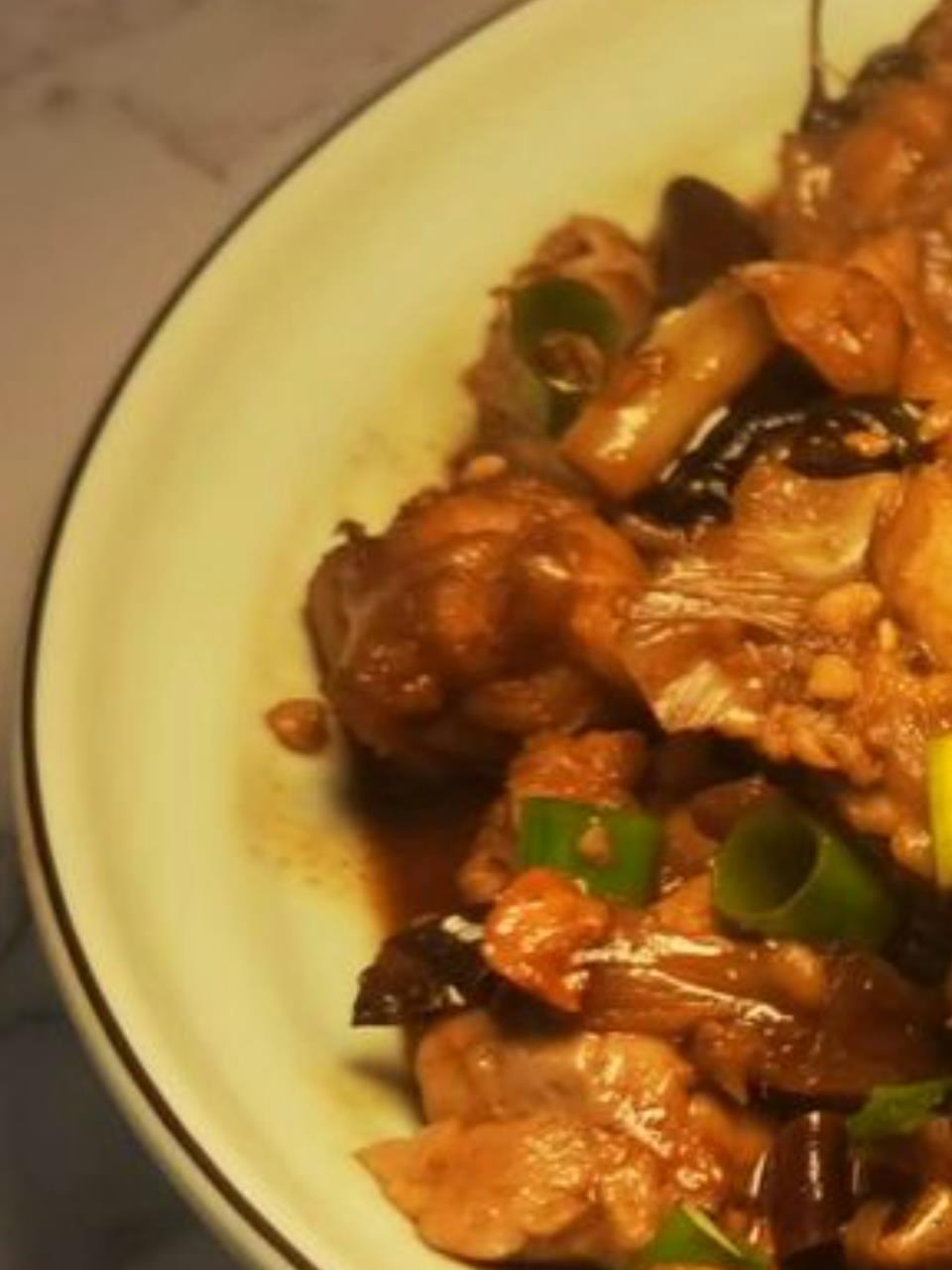 蛤蟆鱼的美味秘诀,胶原蛋白满满,让女神爱不释口!1