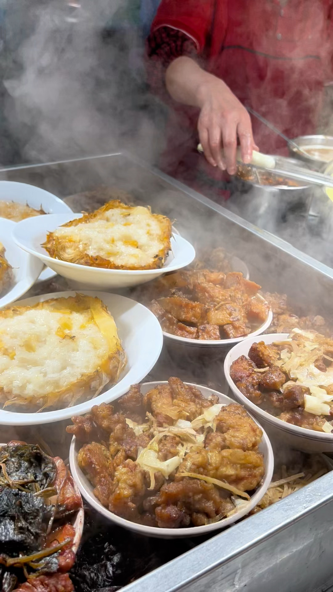 来了郑州北郊,就是要吃当地的特色小吃!菜莽,扣碗,炝锅羊肉面