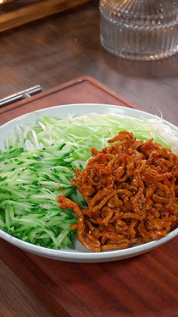 肉丝卷饼最简单好吃的做法