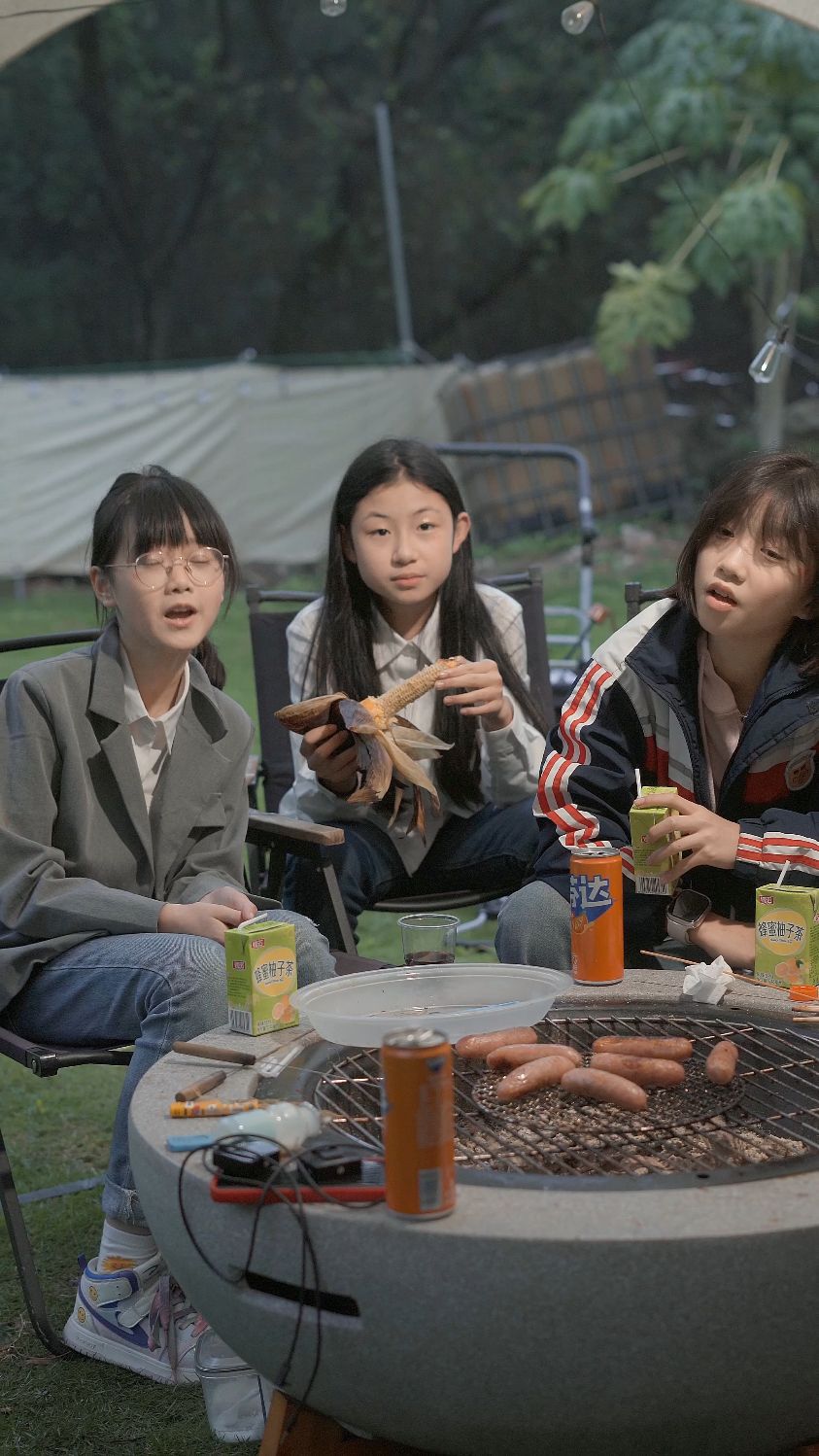 若是月亮还没来,那你总会来吧