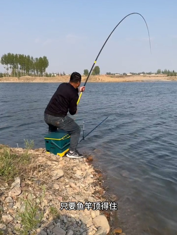 钓大物这样选线组,只要鱼竿够给力,轻轻松松钓大鱼!
