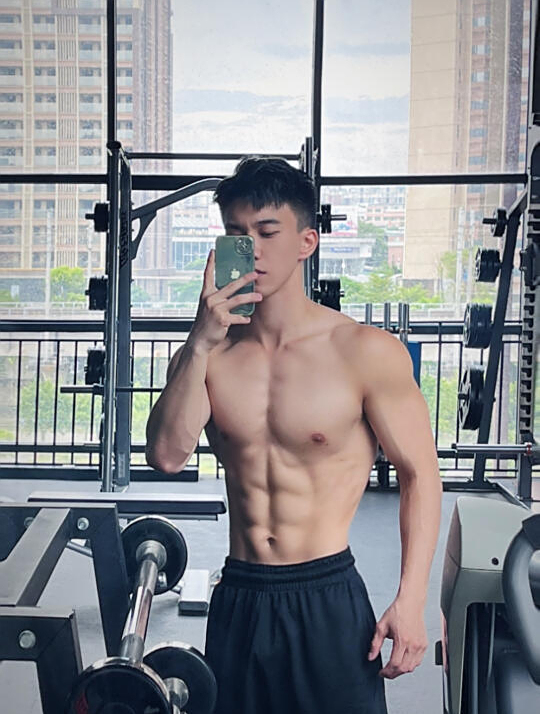 176 71kg|健身教练胸部训练&减脂早餐(教程)