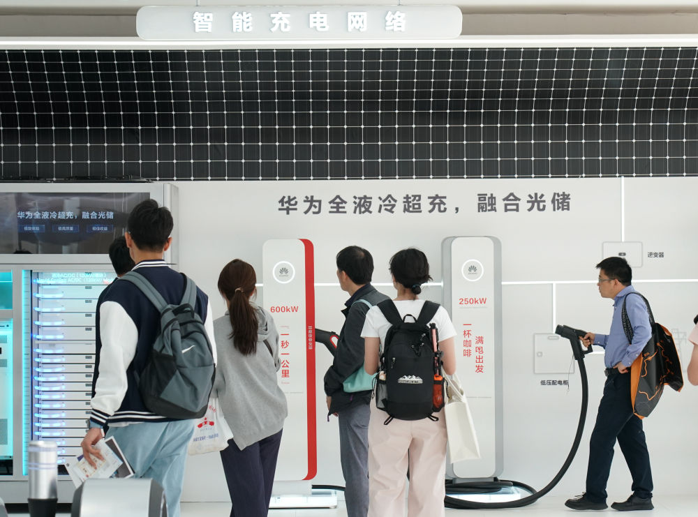 东软集团：创新驱动 助力智能汽车互联领域更深层次技术突破