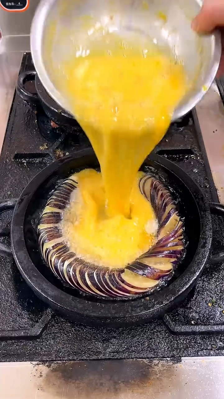 石锅菜茄子鸡蛋豆腐