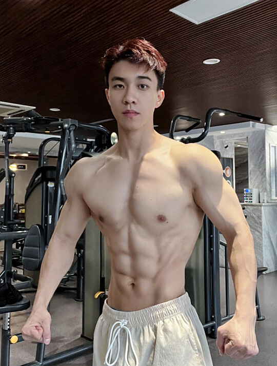 176 69kg|健身教练胸肩训练&减脂早餐(教程)