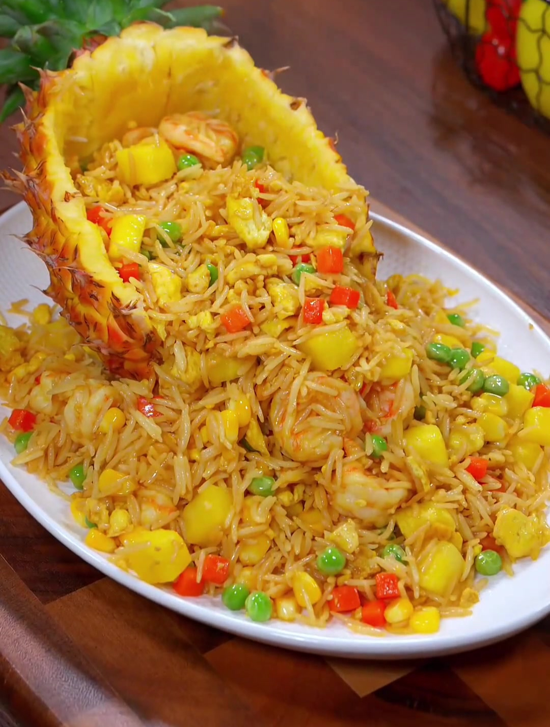 这个菠萝咖喱炒饭,比外面西餐厅的还要好吃,孩子们特别喜欢