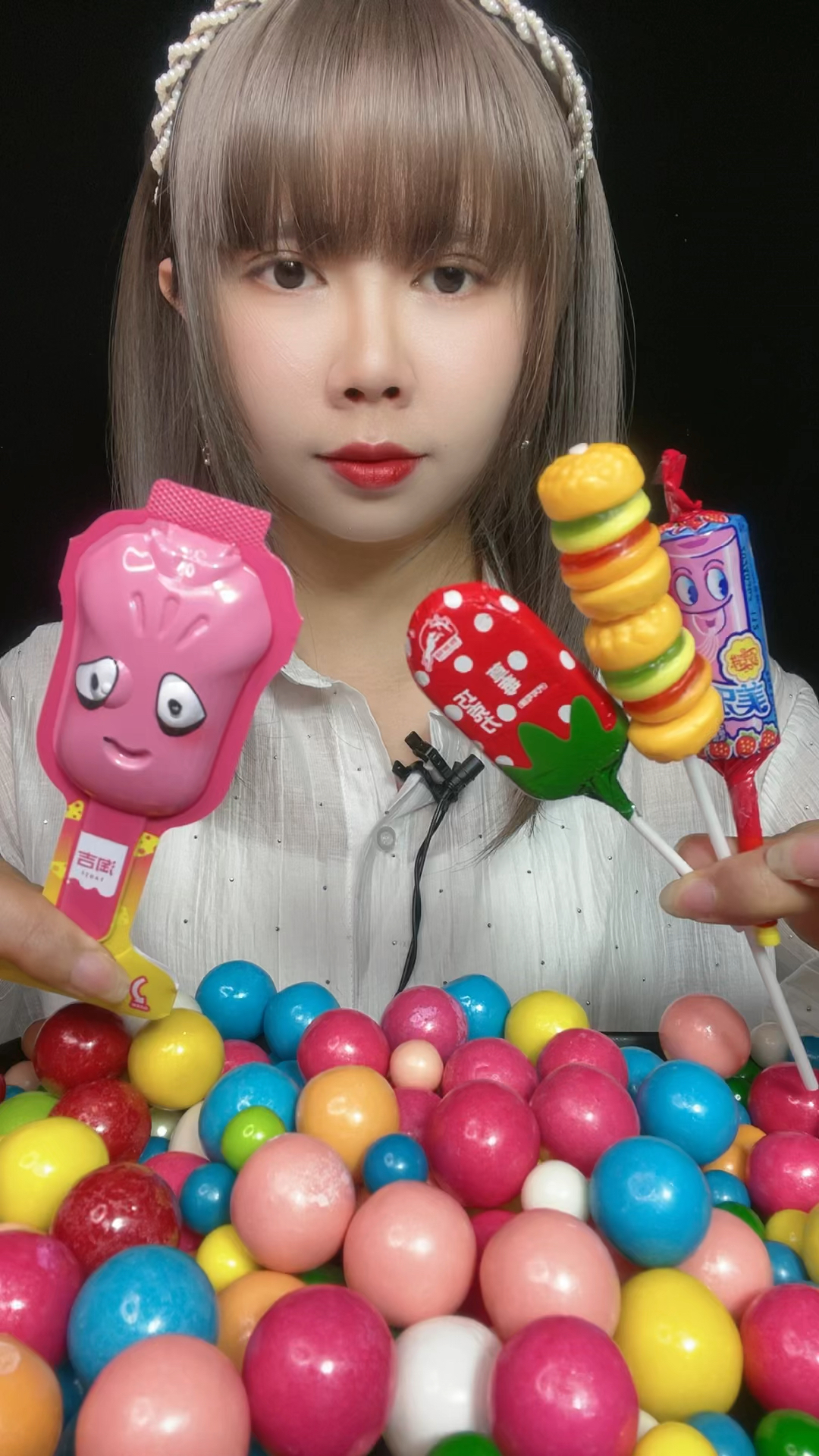 今天吃表情包糖果