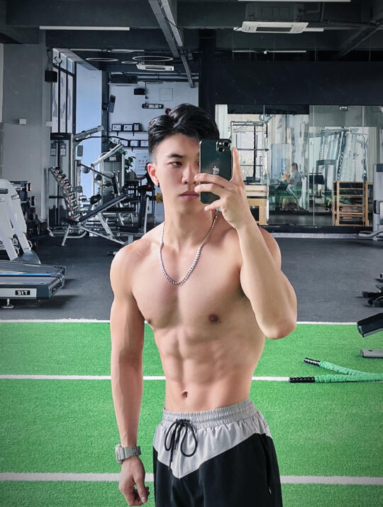 176 69kg|健身教练胸肩训练&减脂早餐(教程)