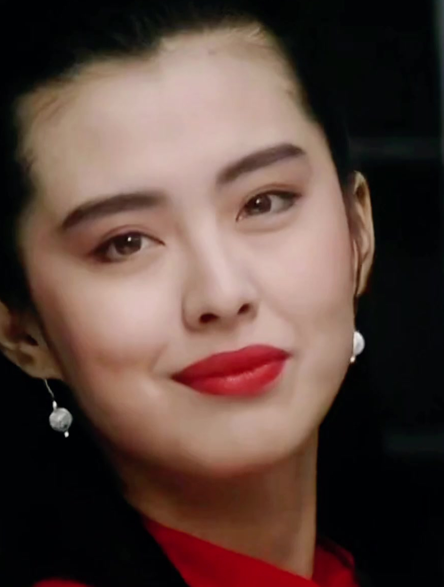 王祖贤真的又美又飒!惊艳了一个时代!