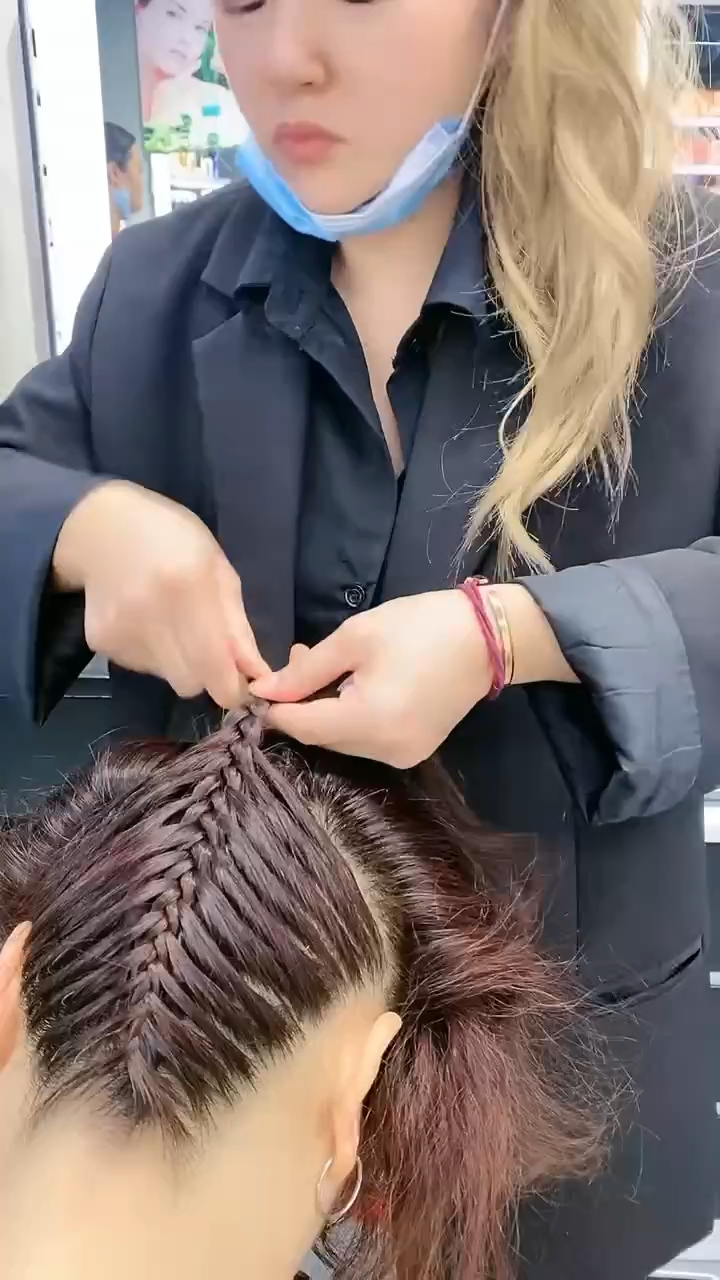 倒扎鱼骨编发详细教程
