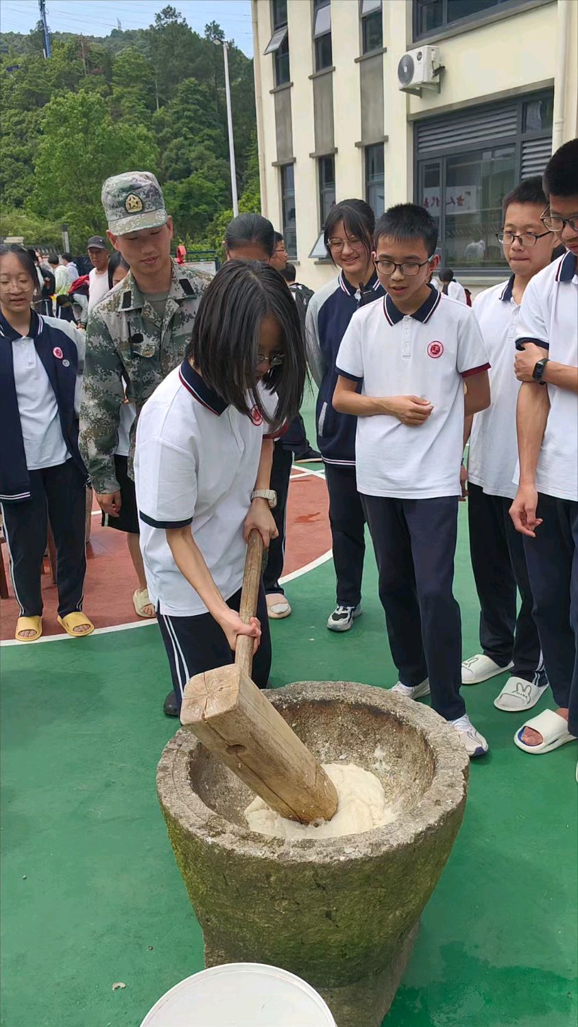 潘家小镇研学--打糍粑