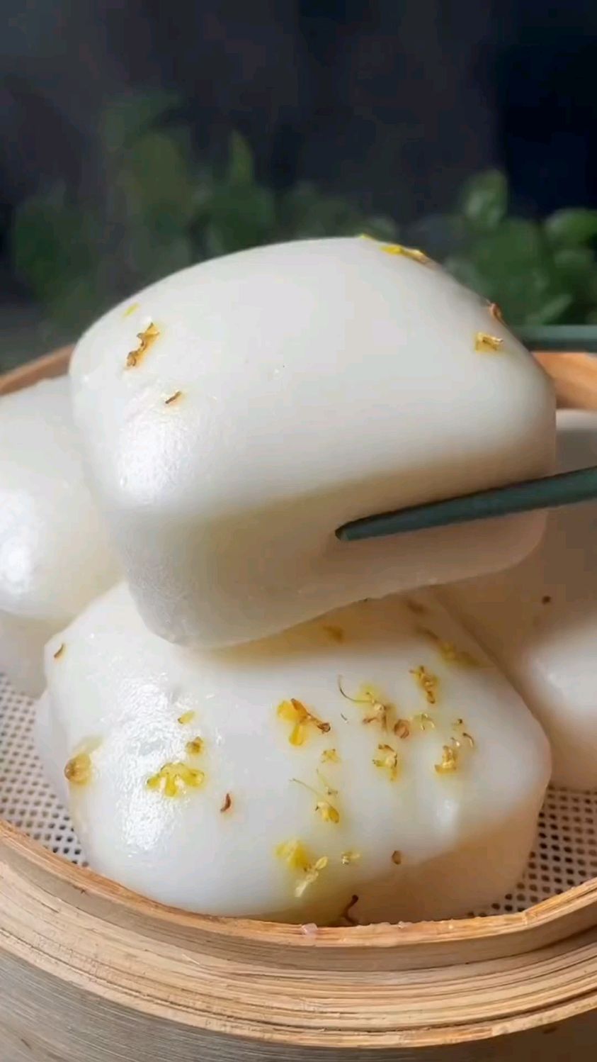 用家里普通的面粉就可以做发糕