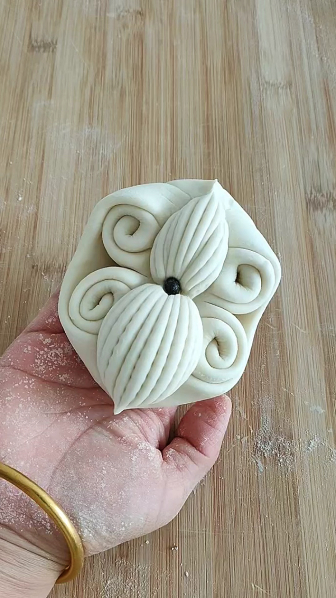 制作特色花卷