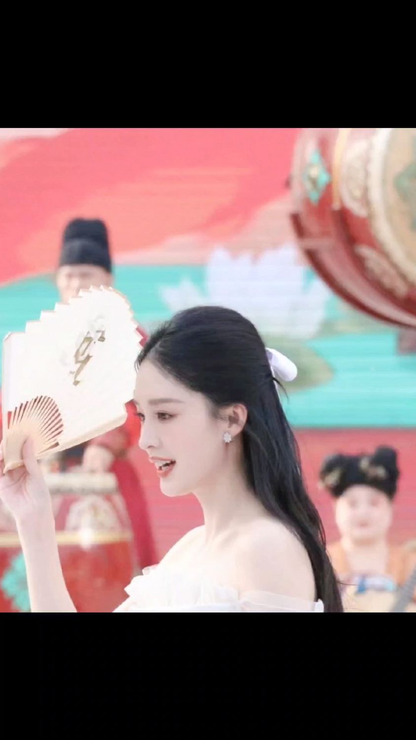 鸡腿姑娘太美啦～李沁林婉儿