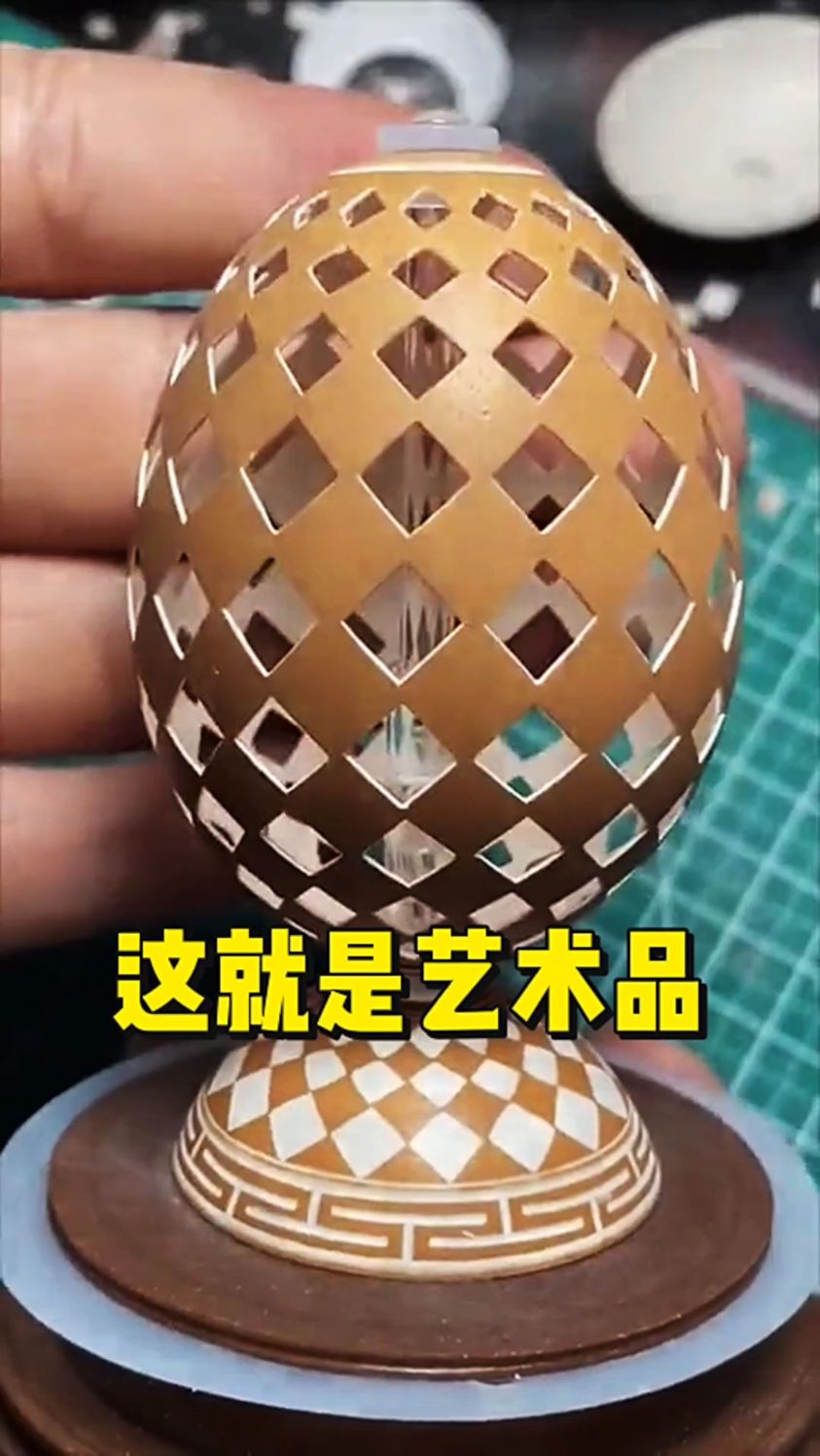 鸡蛋壳也能做成艺术品