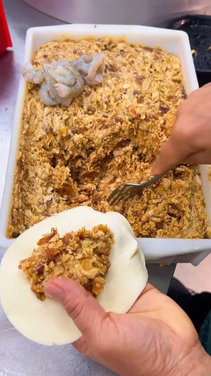 虾仁鲜肉包子这样做大人孩子都爱吃
