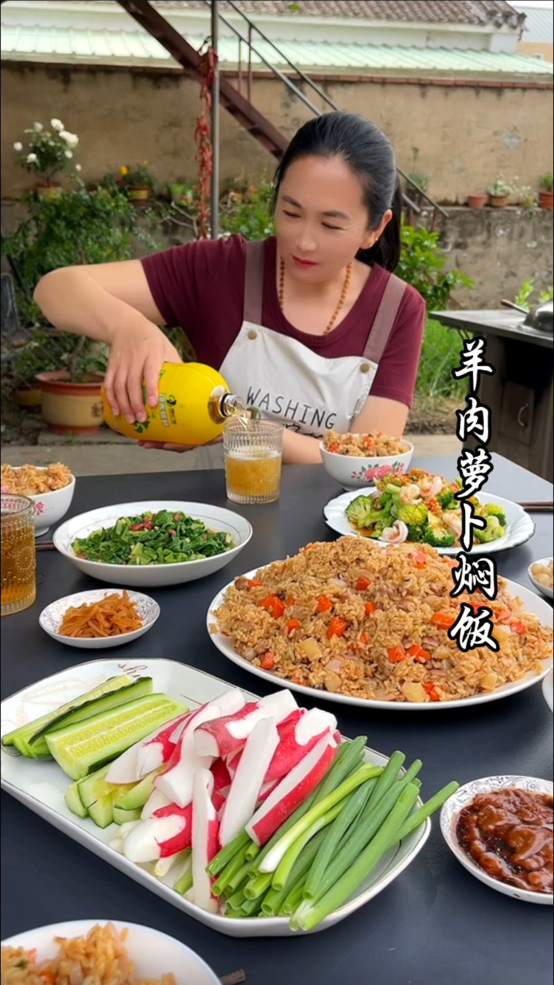 巨好吃的羊肉萝卜焖饭,做法简单,没啥膻腥味,米饭口感特别好