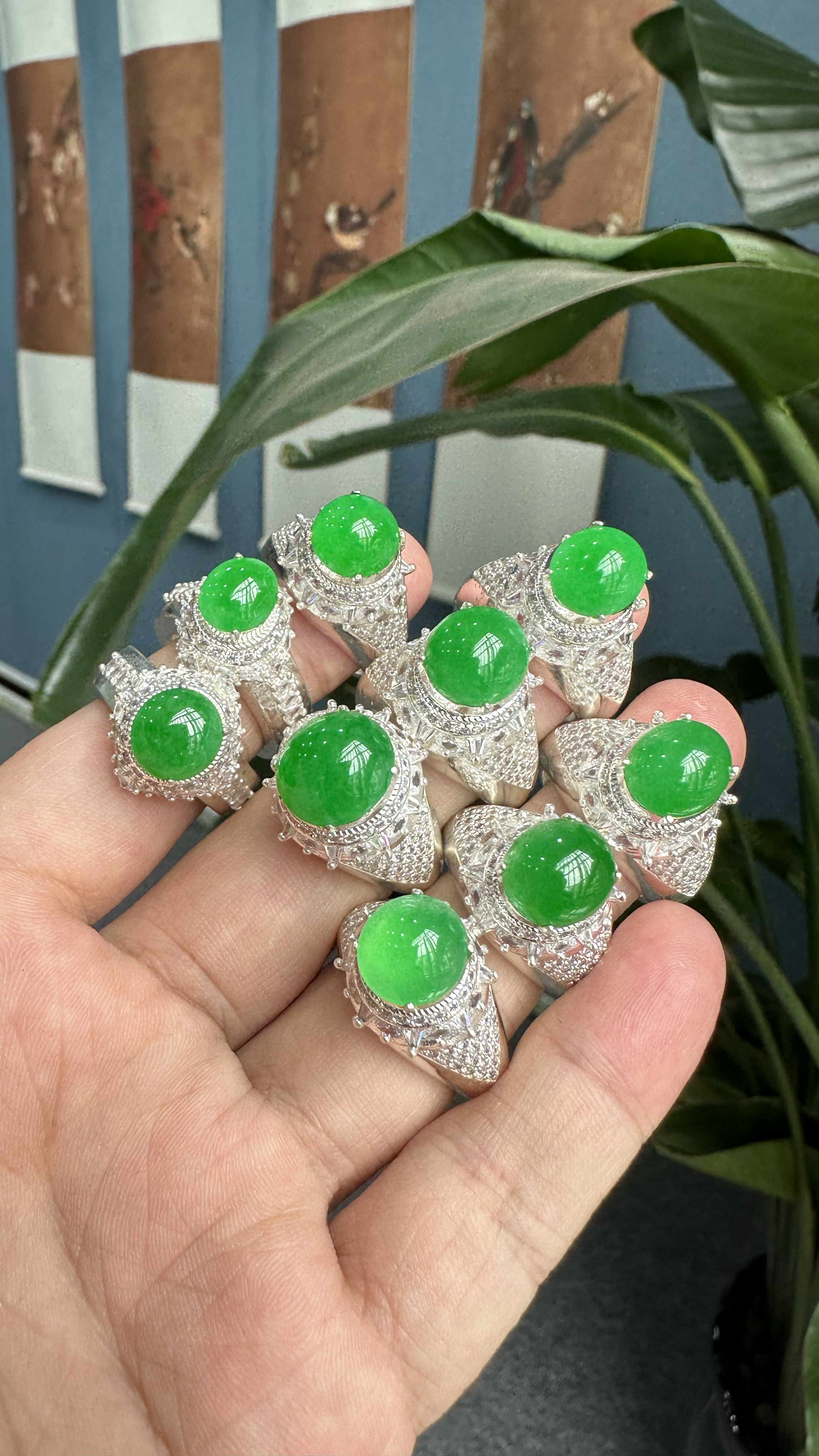 你喜欢翡翠平安扣吗