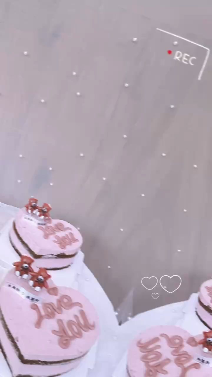乐美轩520杨梅草莓慕斯蛋糕!提前预订吧!