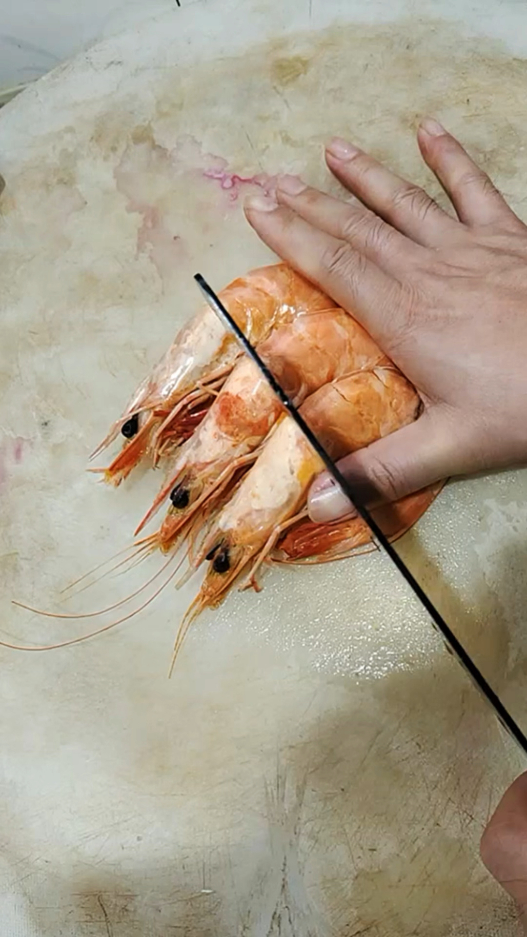 煮熟的大虾,花式改刀